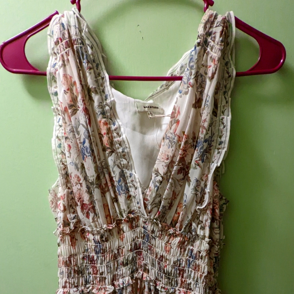 Women's size L Max Studio floral maxi dress